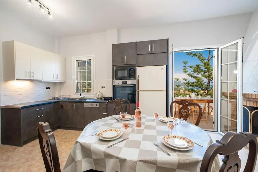 Villa Stunning Views Karavados
