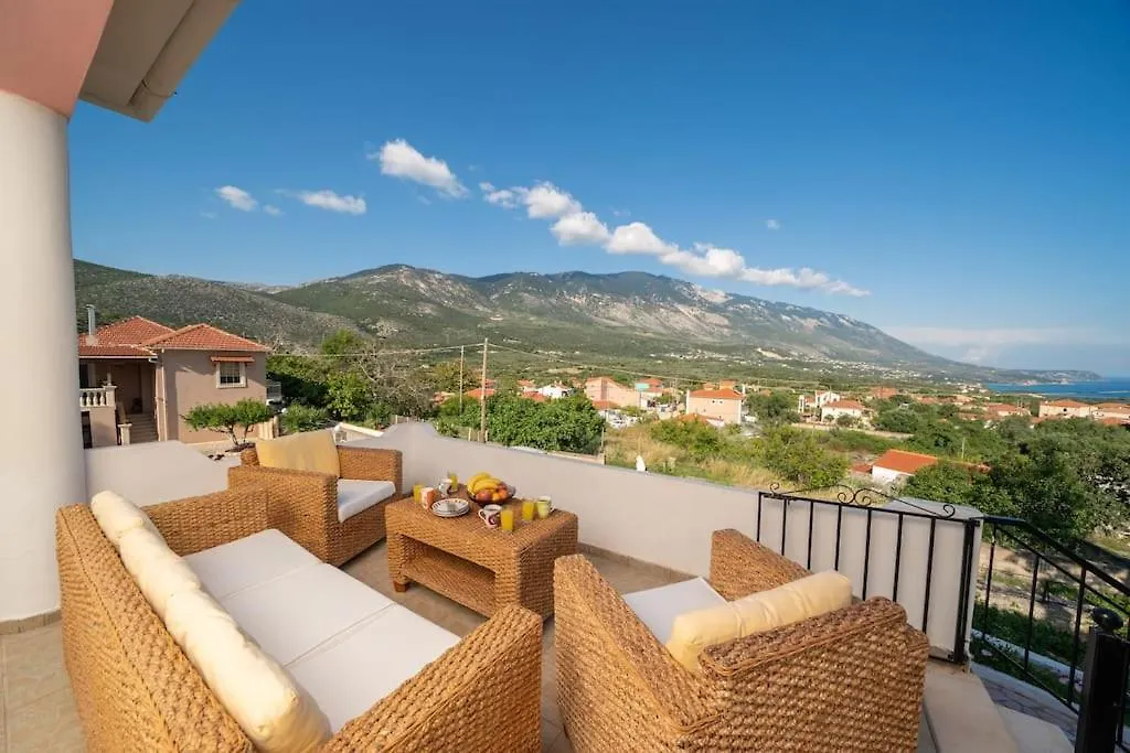 Villa Stunning Views Karavados